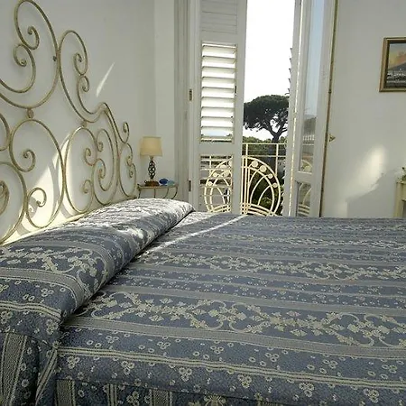 Crawford 4* Sant'Agnello
