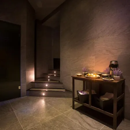Hotel Crawford 4*